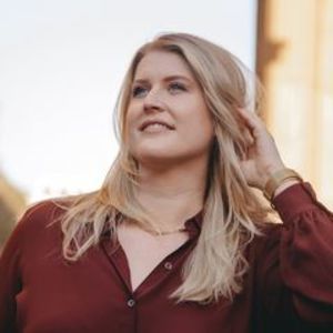 Meet your Posher, Dana